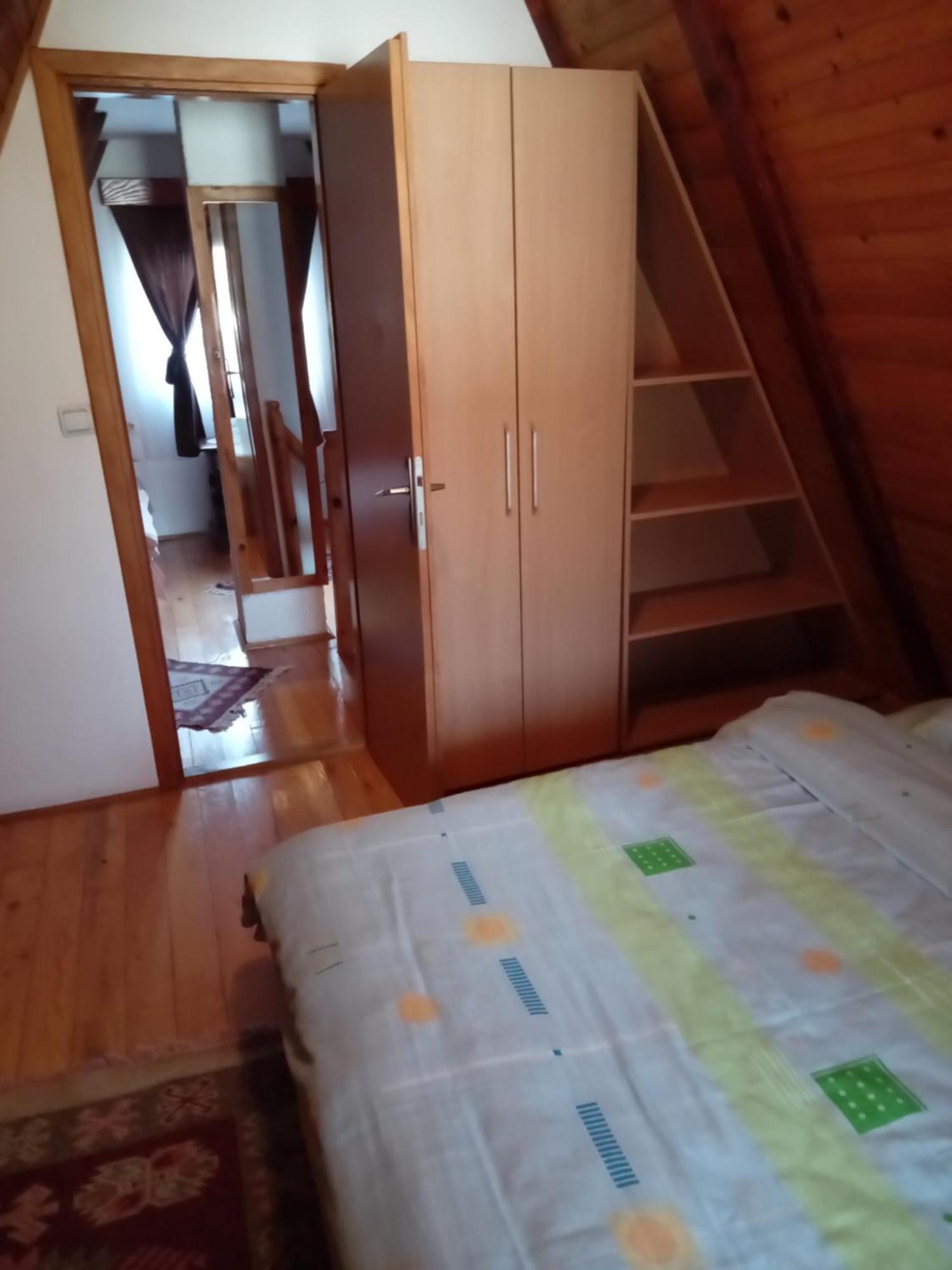 Planinska Kuca Dusan Holiday home Mitrovac
